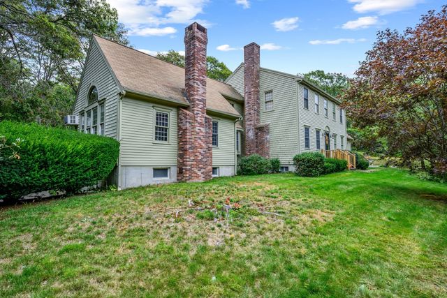 6 Viking Ln, Sandwich, MA 02563