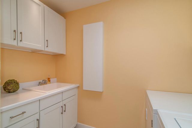 48275 Racquet Lane, Palm Desert, CA 92260