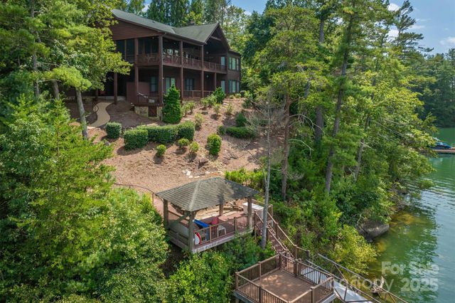 5140 Beech Bluff Drive, Morganton, NC 28655