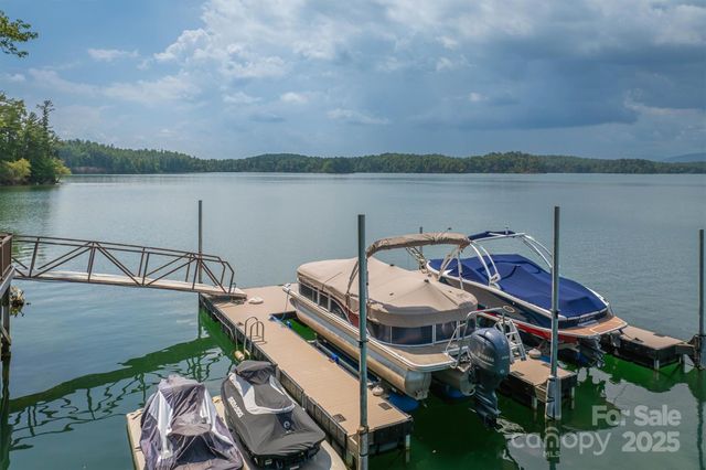 5140 Beech Bluff Drive, Morganton, NC 28655