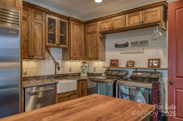 5140 Beech Bluff Drive, Morganton, NC 28655