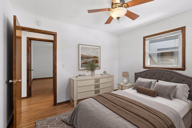 3610 Thomas Avenue N, Minneapolis, MN 55412