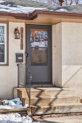3610 Thomas Avenue N, Minneapolis, MN 55412