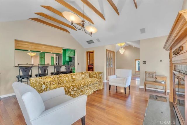 9824 Baden Avenue, Chatsworth, CA 91311