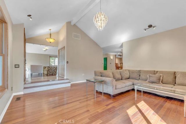9824 Baden Avenue, Chatsworth, CA 91311