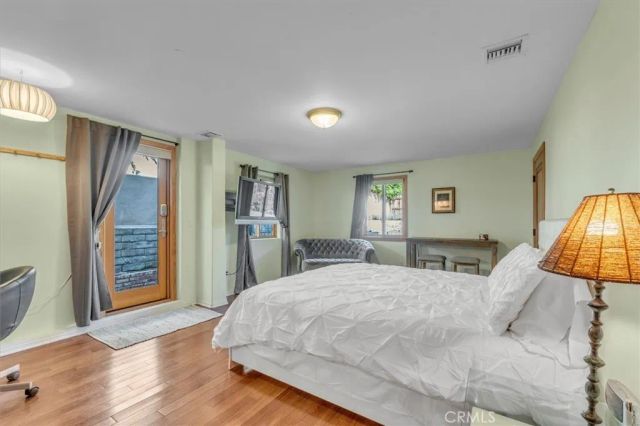 9824 Baden Avenue, Chatsworth, CA 91311