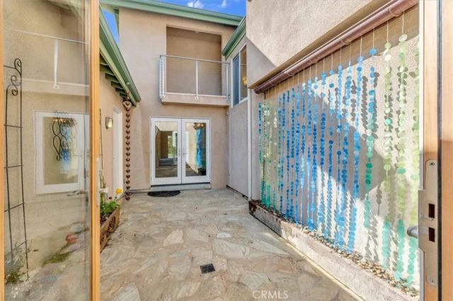 9824 Baden Avenue, Chatsworth, CA 91311