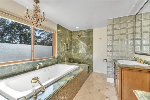 9824 Baden Avenue, Chatsworth, CA 91311