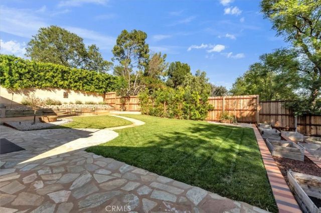 9824 Baden Avenue, Chatsworth, CA 91311