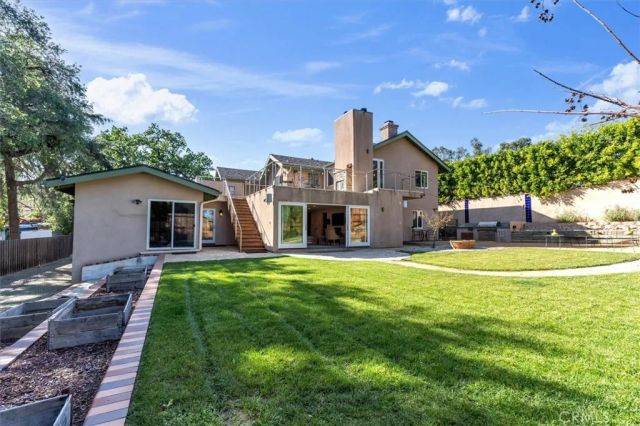 9824 Baden Avenue, Chatsworth, CA 91311