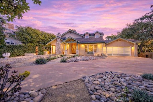 9824 Baden Avenue, Chatsworth, CA 91311
