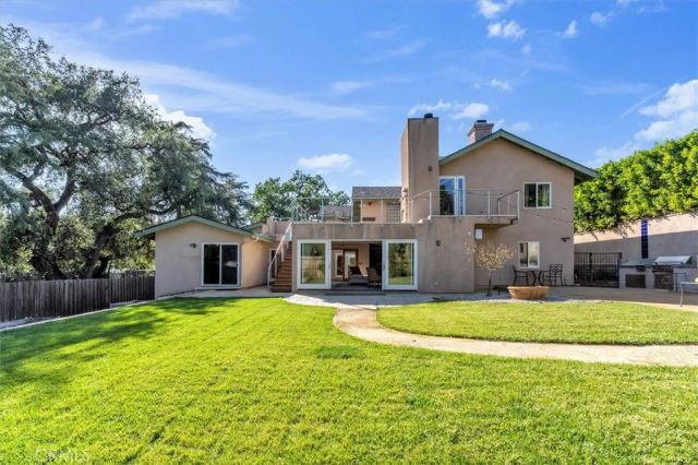 9824 Baden Avenue, Chatsworth, CA 91311