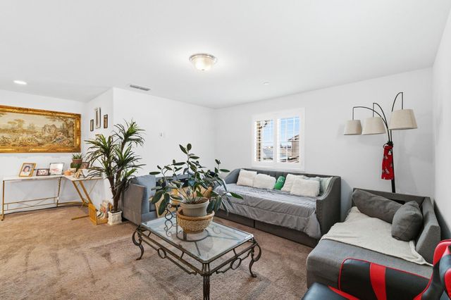 6349 W Acacia Avenue, Fresno, CA 93723