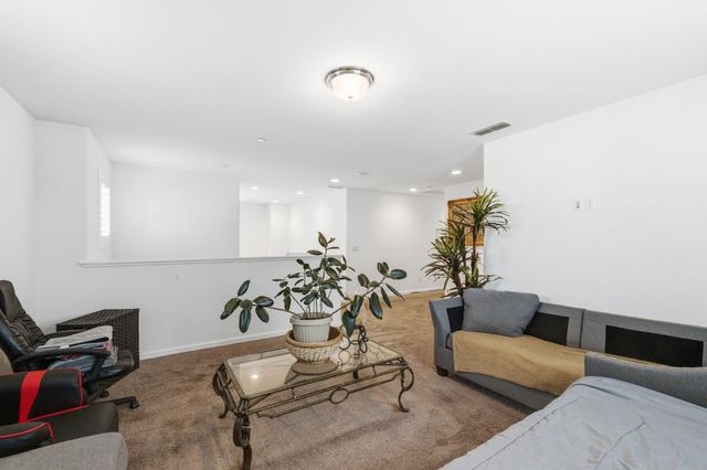 6349 W Acacia Avenue, Fresno, CA 93723