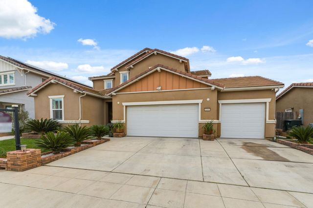 6349 W Acacia Avenue, Fresno, CA 93723