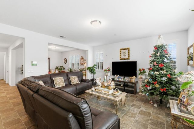 6349 W Acacia Avenue, Fresno, CA 93723