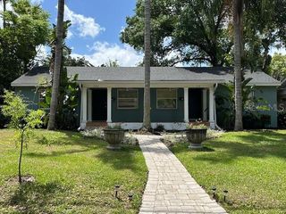 2120 E WASHINGTON STREET, Orlando, FL 32803