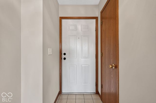 12037 Bearsdale Drive, Indianapolis, IN 46235