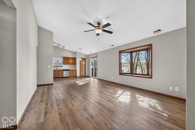 12037 Bearsdale Drive, Indianapolis, IN 46235