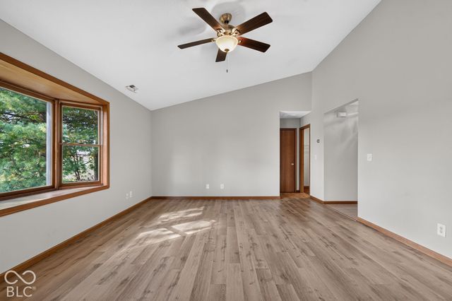 12037 Bearsdale Drive, Indianapolis, IN 46235