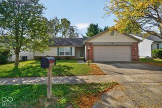 12037 Bearsdale Drive, Indianapolis, IN 46235