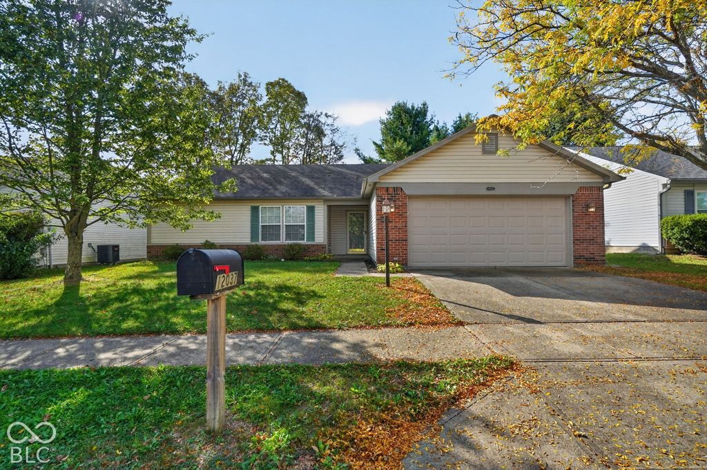 12037 Bearsdale Drive, Indianapolis, IN 46235