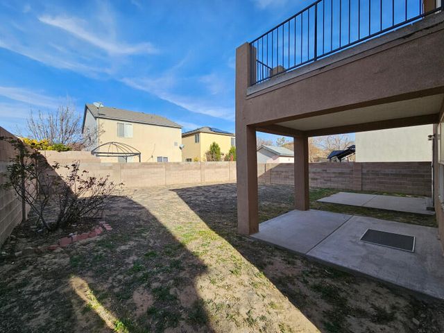 8709 Sawgrass Place NW, Albuquerque, NM 87121