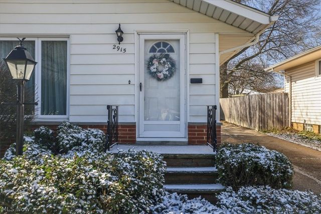 2915 Friar Drive, Parma, OH 44134