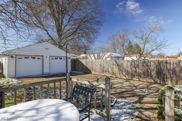 2915 Friar Drive, Parma, OH 44134