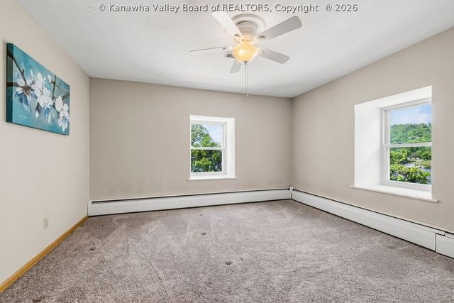 16 B Street, St Albans, WV 25177