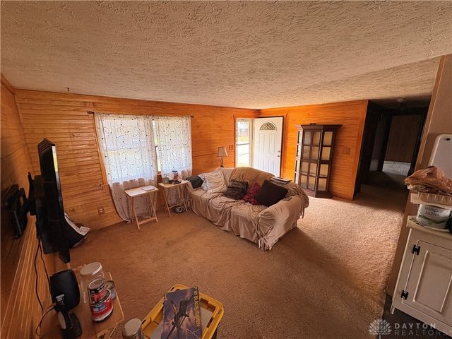 6041 Leycross Drive, Huber Heights, OH 45424