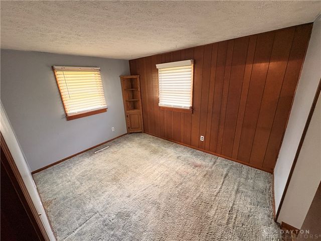 6041 Leycross Drive, Huber Heights, OH 45424