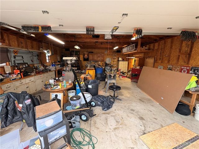 6041 Leycross Drive, Huber Heights, OH 45424