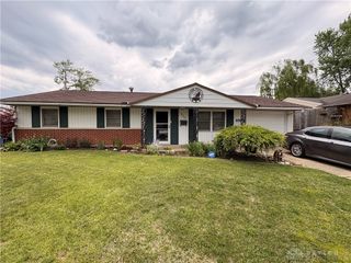6041 Leycross Drive, Huber Heights, OH 45424