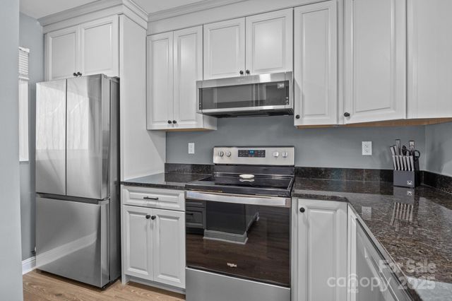657 Portside Drive, Davidson, NC 28036