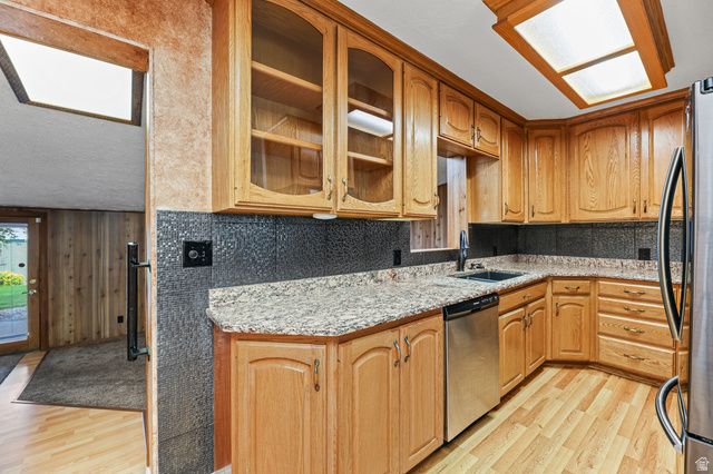 175 W WASHINGTON AVE, Murray, UT 84107