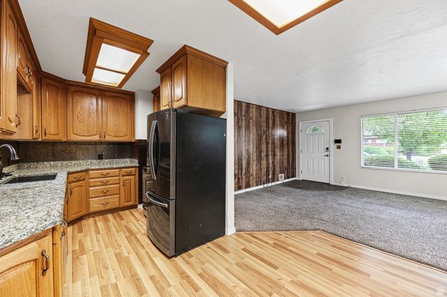 175 W WASHINGTON AVE, Murray, UT 84107