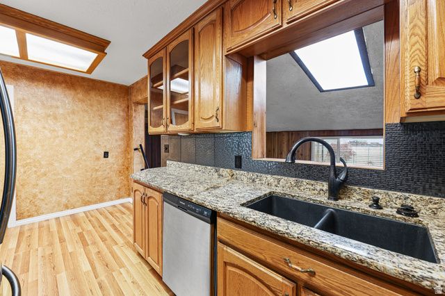 175 W WASHINGTON AVE, Murray, UT 84107