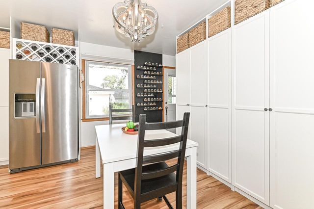 3020 Navajo TRAIL, Racine, WI 53404