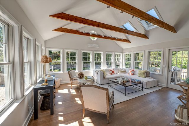 509 North Main Street, Southampton, NY 11968