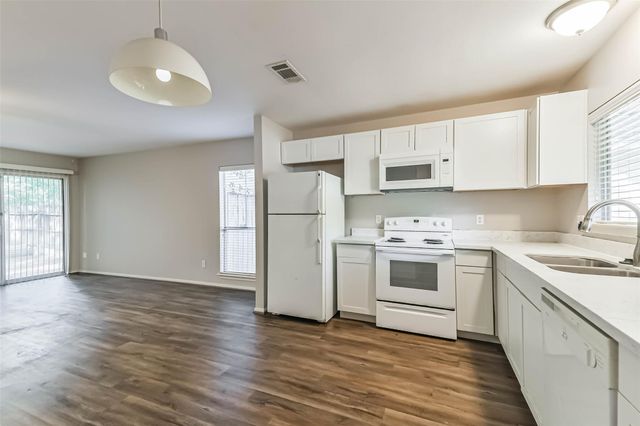 83 Marabou Place, The Woodlands, TX 77380