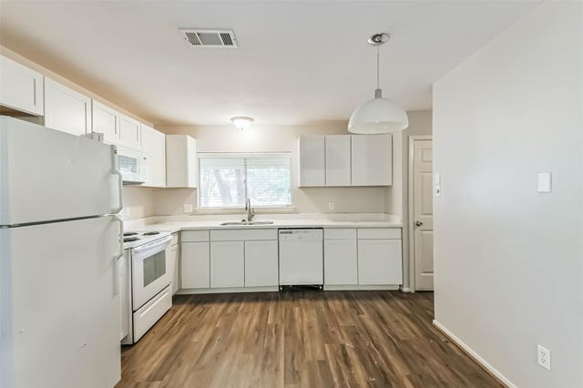83 Marabou Place, The Woodlands, TX 77380