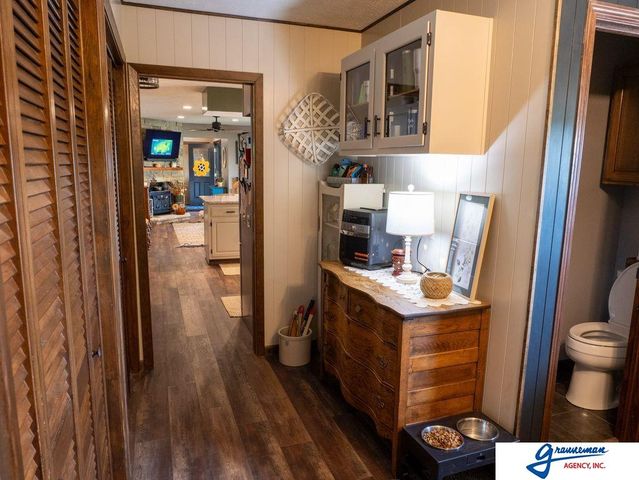 7061 E Maple Road, Holmesville, NE 68310