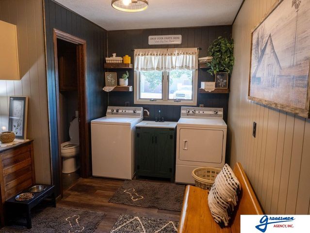 7061 E Maple Road, Holmesville, NE 68310