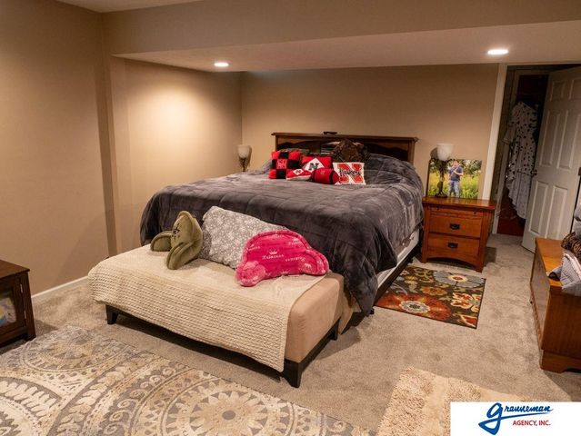 7061 E Maple Road, Holmesville, NE 68310