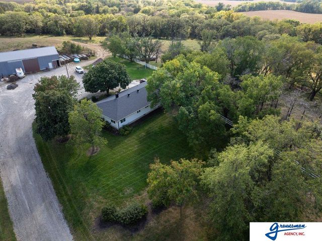 7061 E Maple Road, Holmesville, NE 68310