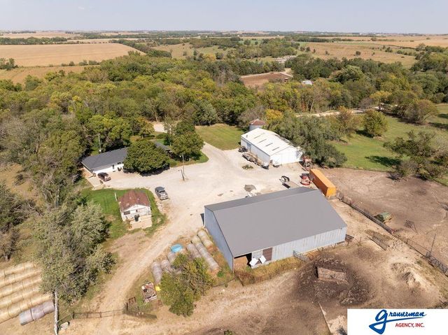 7061 E Maple Road, Holmesville, NE 68310