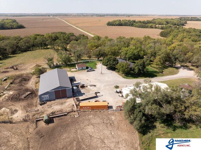 7061 E Maple Road, Holmesville, NE 68310