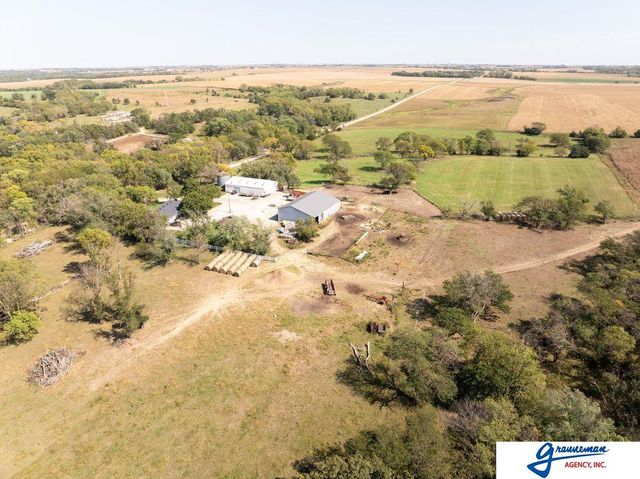 7061 E Maple Road, Holmesville, NE 68310