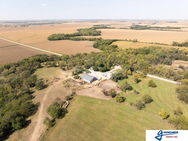 7061 E Maple Road, Holmesville, NE 68310